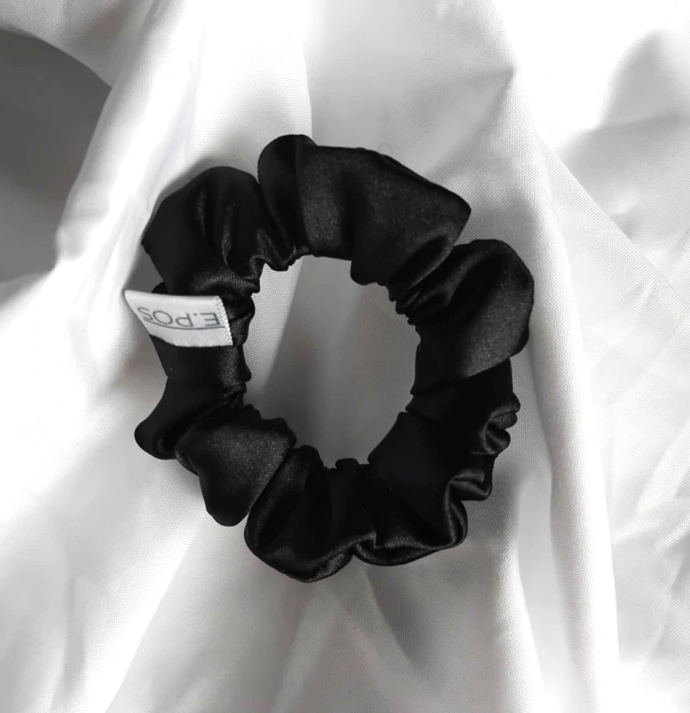 Scrunchie mini černá