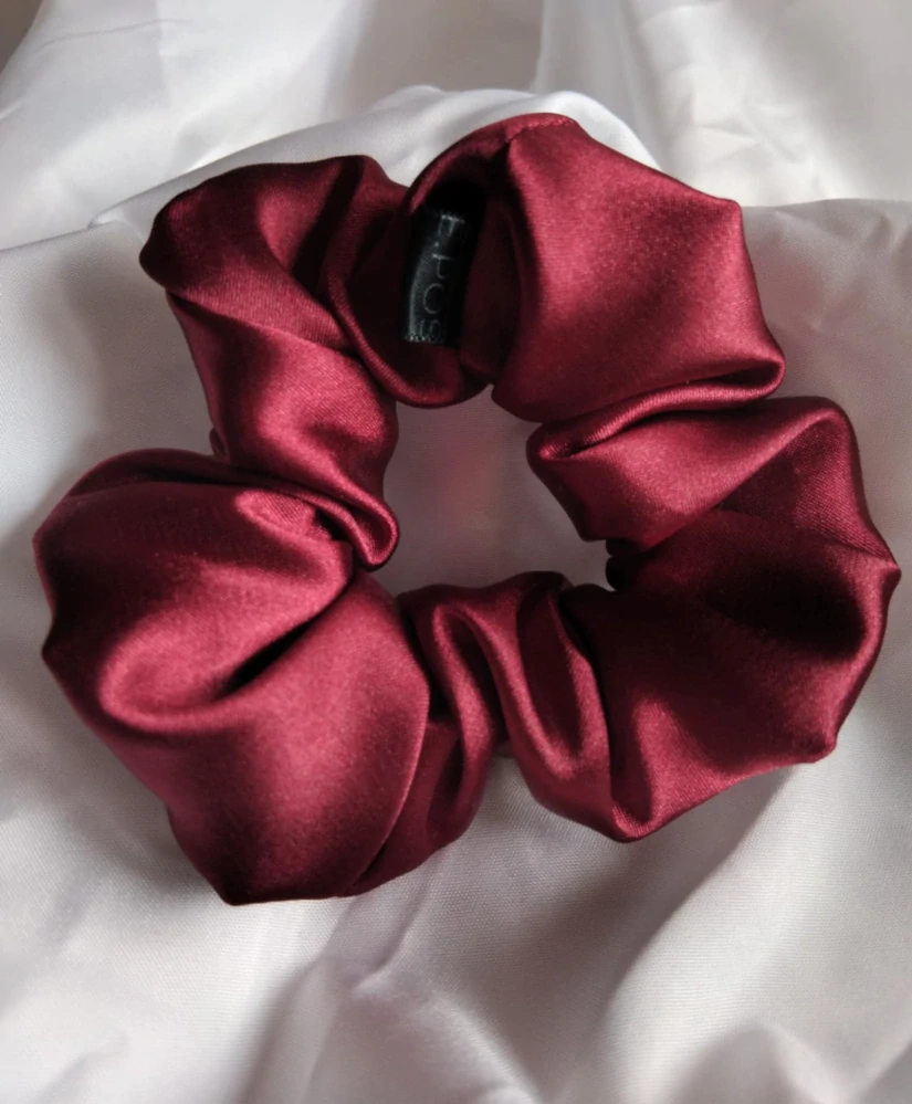 Scrunchie midi bordó