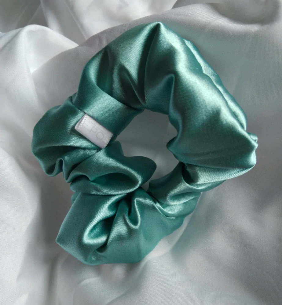 Scrunchie midi mentolová