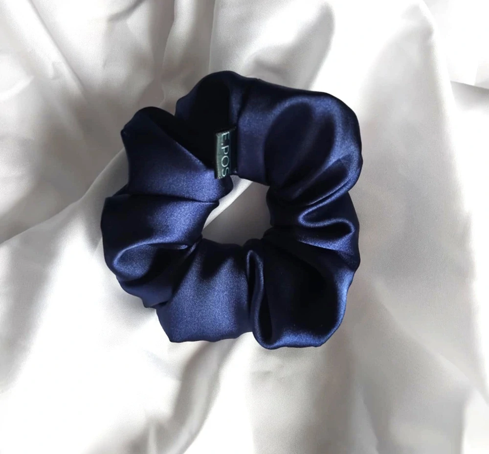 Scrunchie midi tmavě modrá