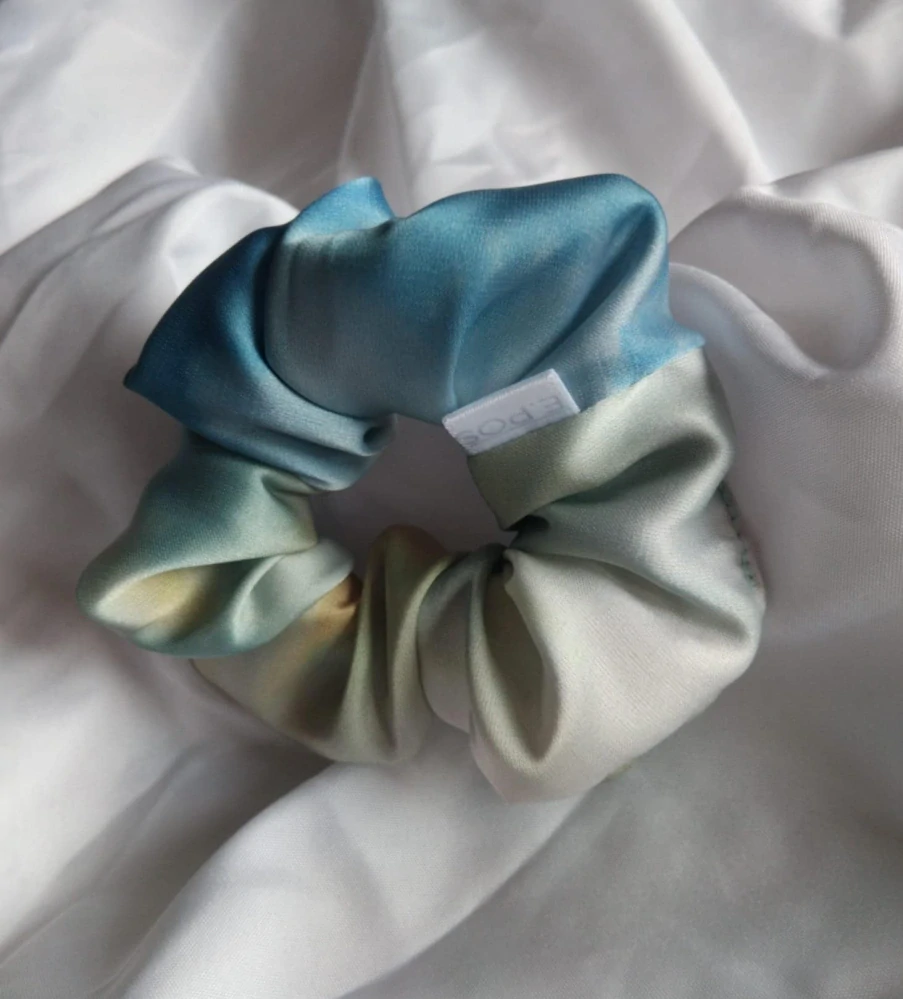 Scrunchie midi vzor 2 nebe