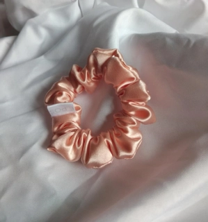 Scrunchie mini lososová