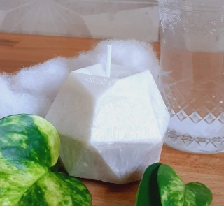 Svíčka z palmového vosku diamant
