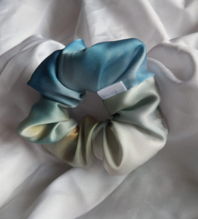 Scrunchie midi vzor 2 nebe